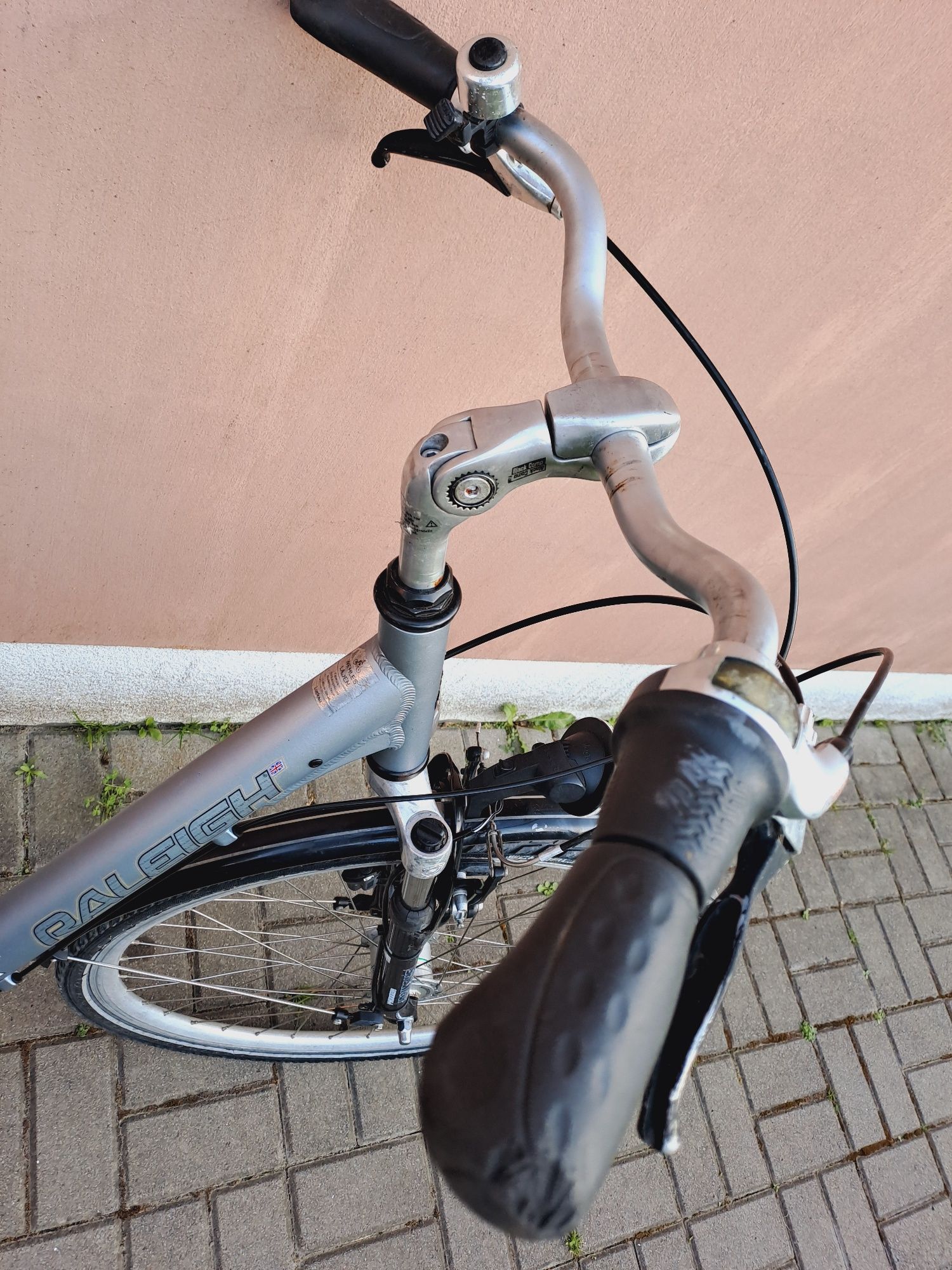 Велосипед дамський ,Raleigh  на 28"колесах з Німеччини б/в