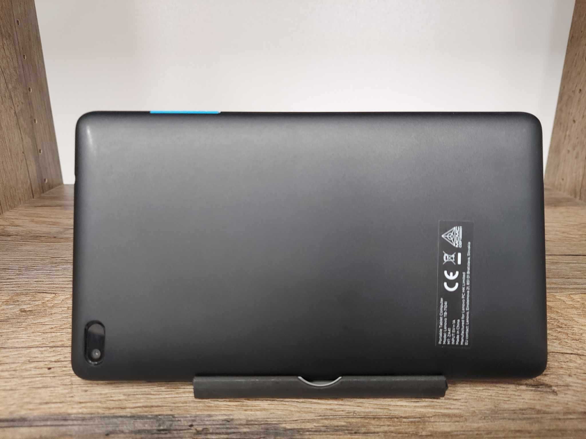 Tablet Lenovo TB-7104L 1/16GB czarny stan bdb gwarancja