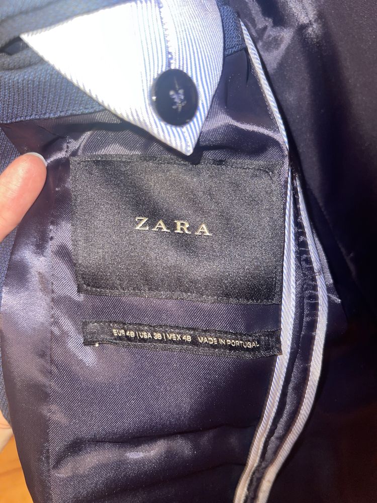 Классический мужской костюм Zara