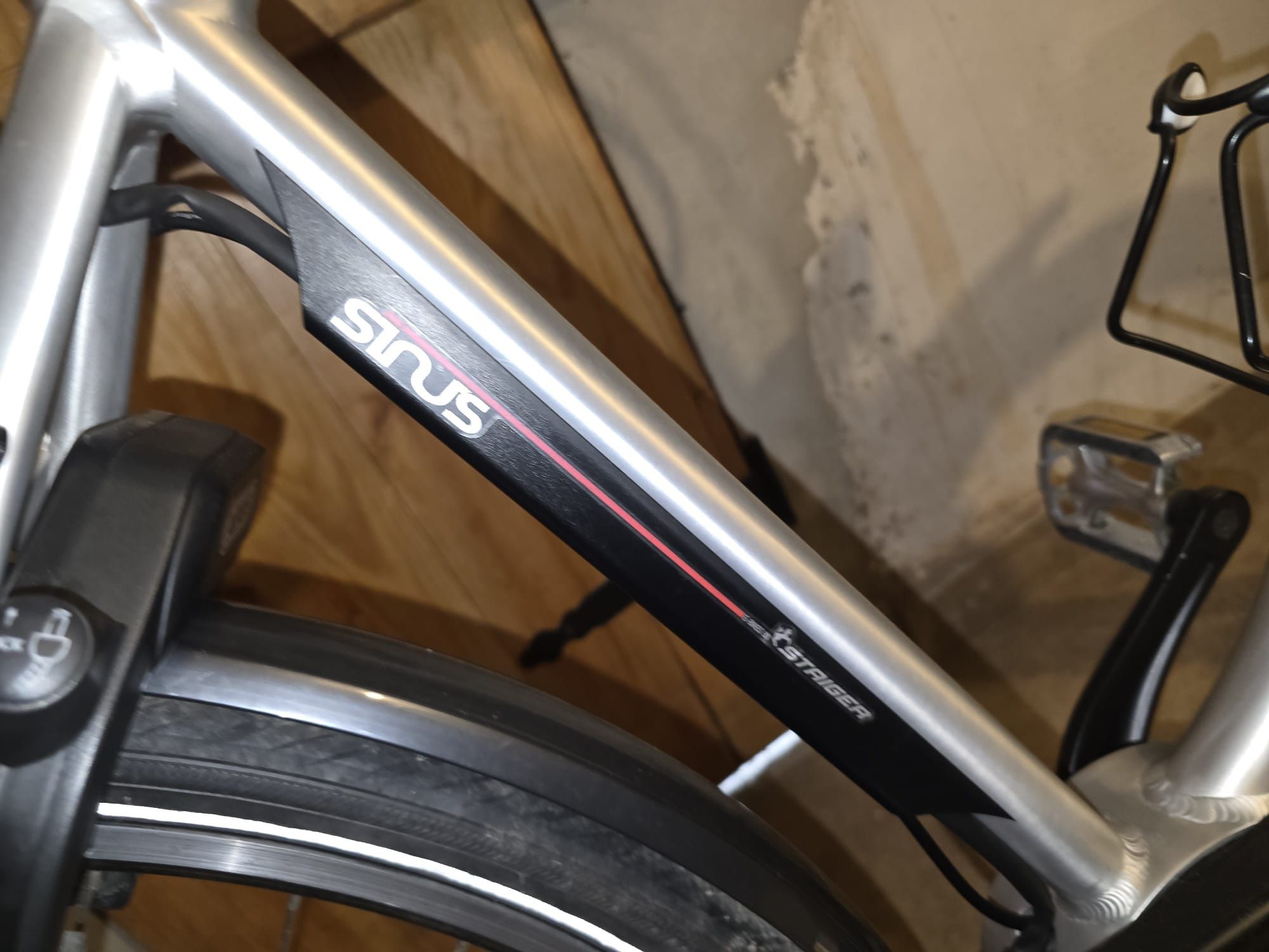 Bosch classic rower elektryczny winora z amortyzatorem z przodu