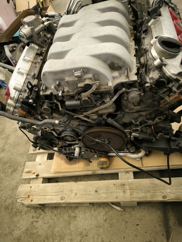 Audi 4.2 bvj silnik kompletny