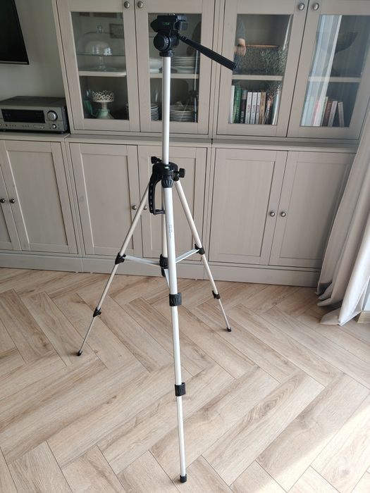 Statyw tripod lekki