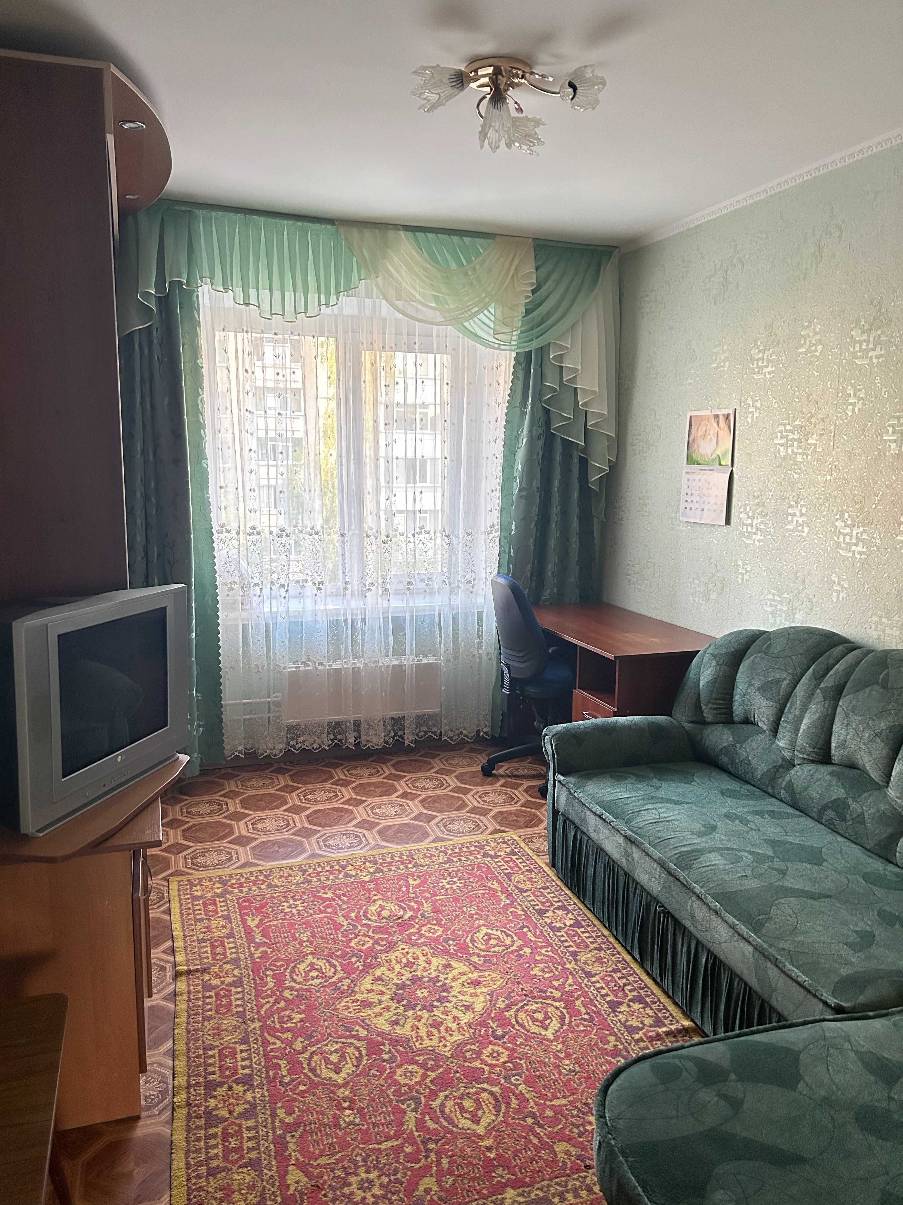 Здається кімната для дівчини, жінки, заз