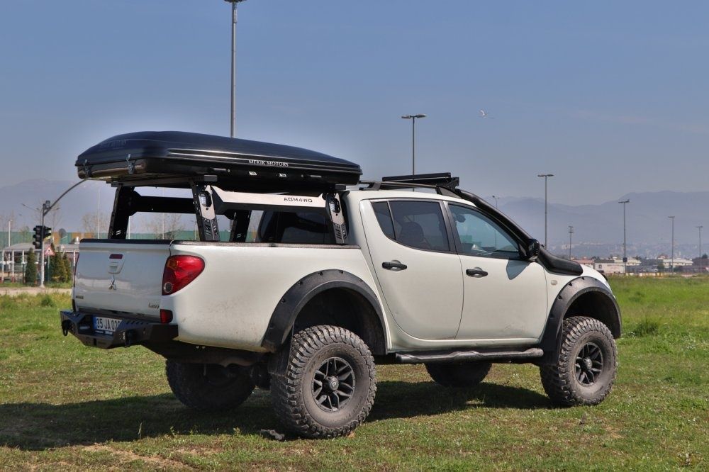 Orurowanie stelaż pod namiot Toyota Hilux Ford Ranger Dodge Ram