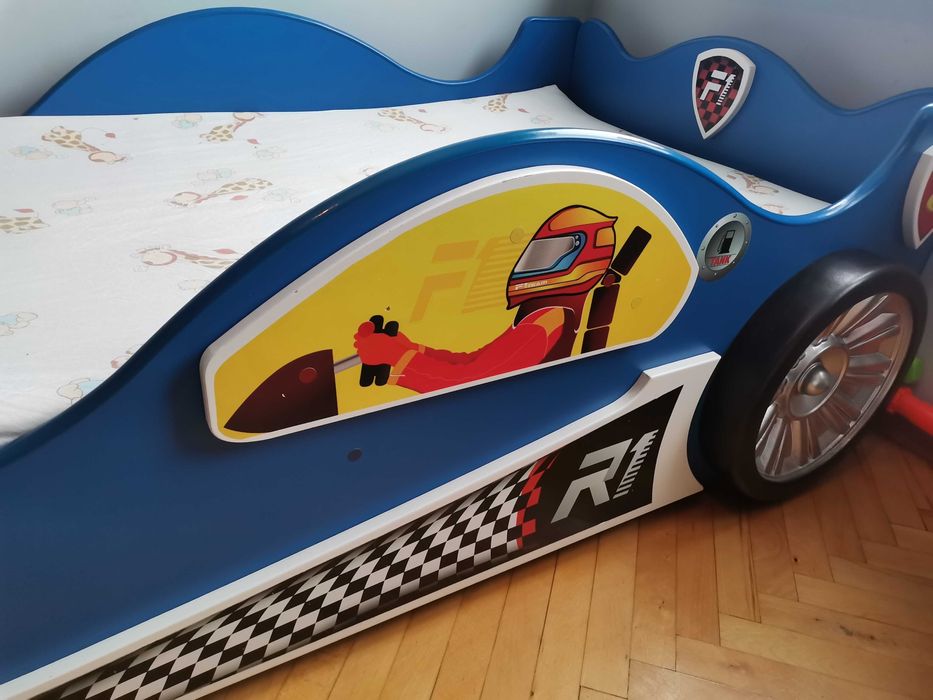 Łóżko auto dla chłopca