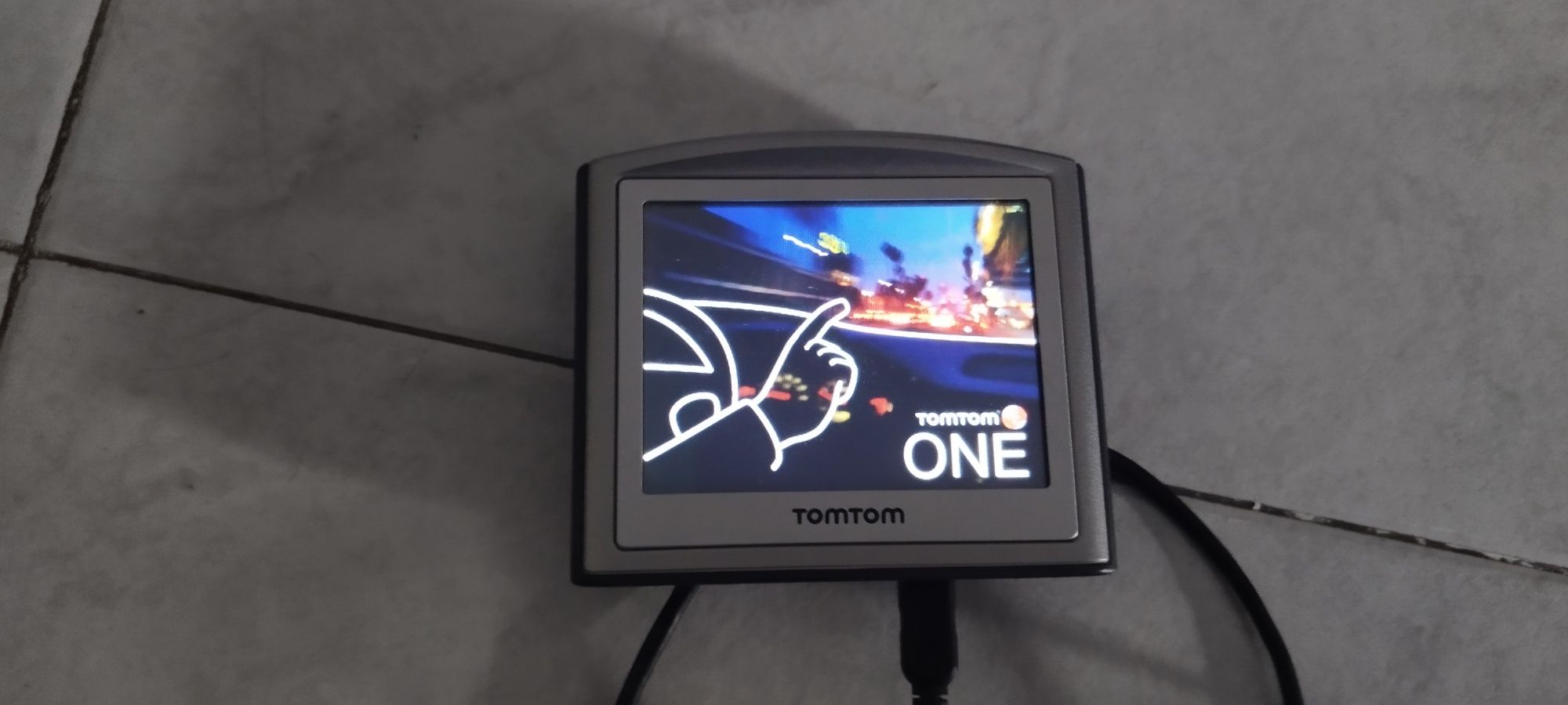 Gps Tomtom one...