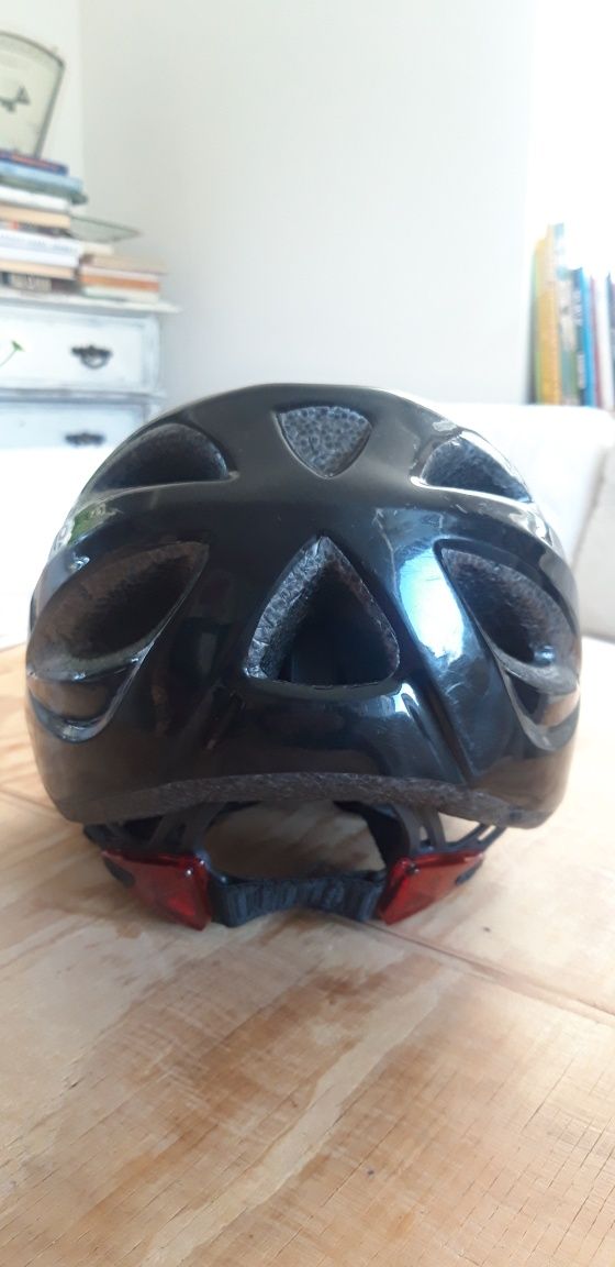 Kask rowerowy GIRO