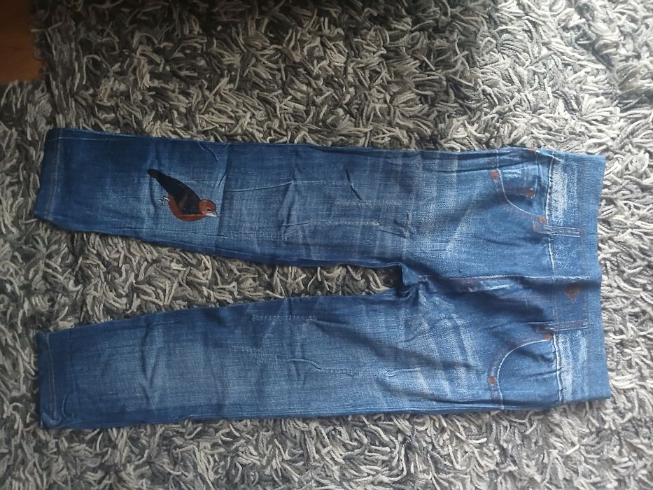 Legginsy 3/4 imitacja jeansu z dziurami