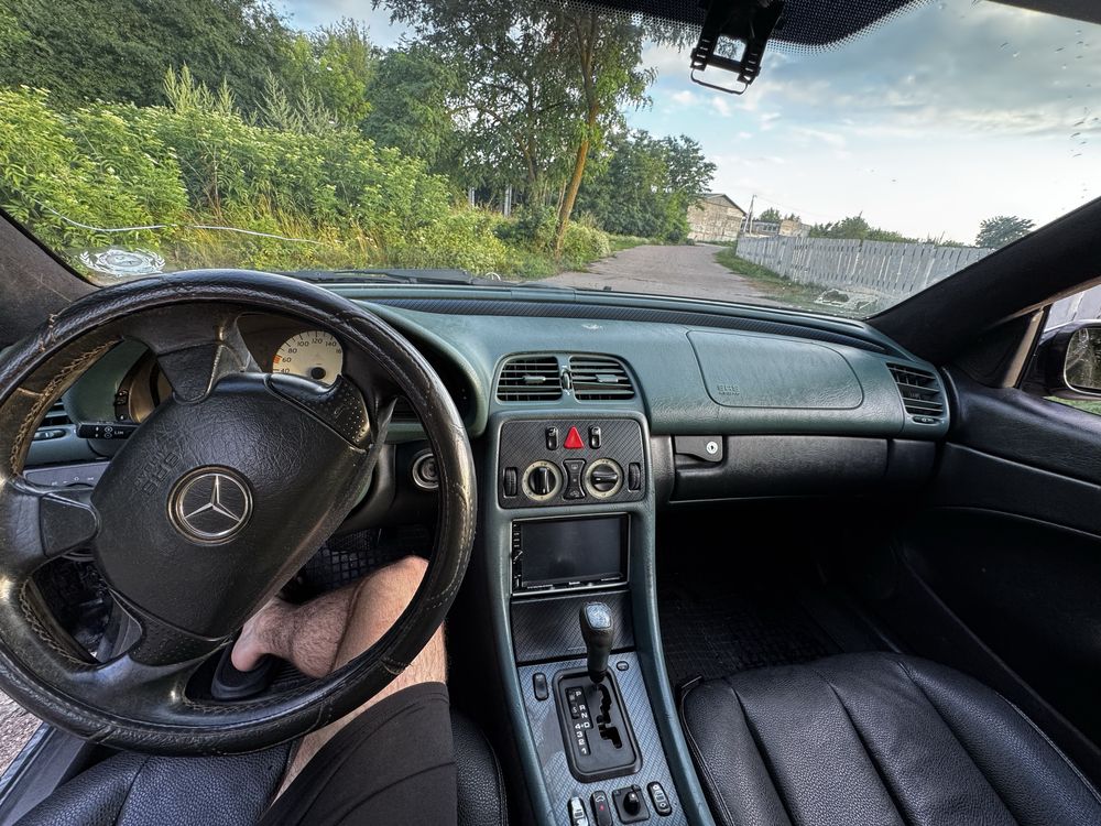 Продаж/обмін Mercedes-Benz CLK-200 у гарному стані