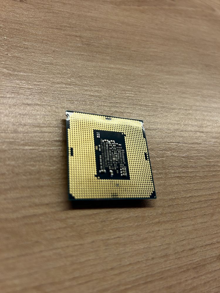 Процесор Intel Celeron G3930