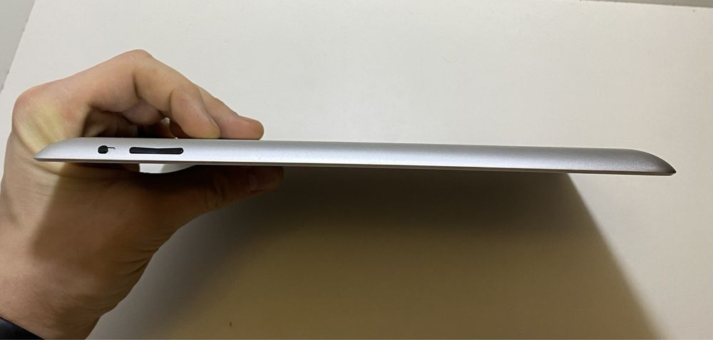 Планшет apple ipad 4 a1460/ на відновлення! Артикул D365