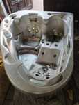 Jacuzzi ogrodowe, niecka