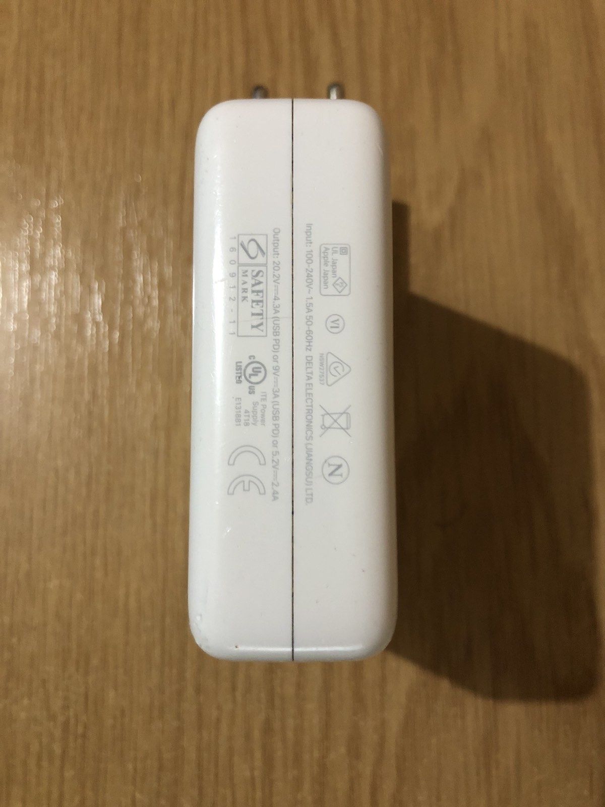 Блок питания Apple 87w USB-C Power Adapter ( A1719 ) MacBook Pro A1707