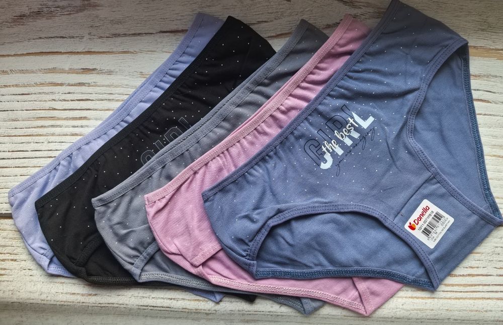 Majtki dla nastolatki