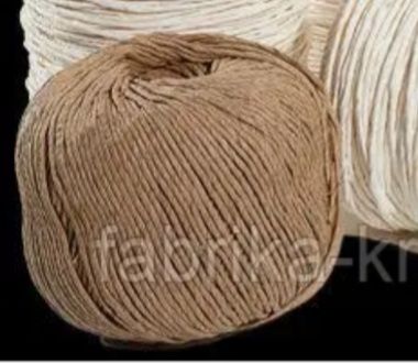 Бобина бумажной веревки.