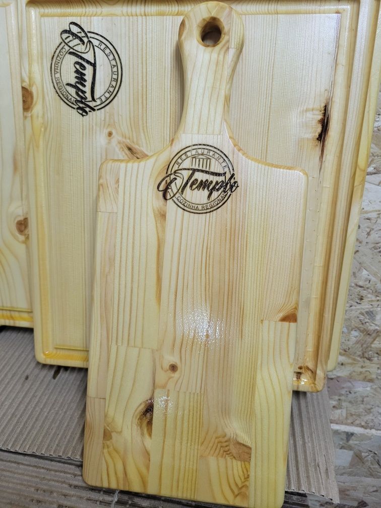 Tábuas para servir carnes, churrasco, frios etc