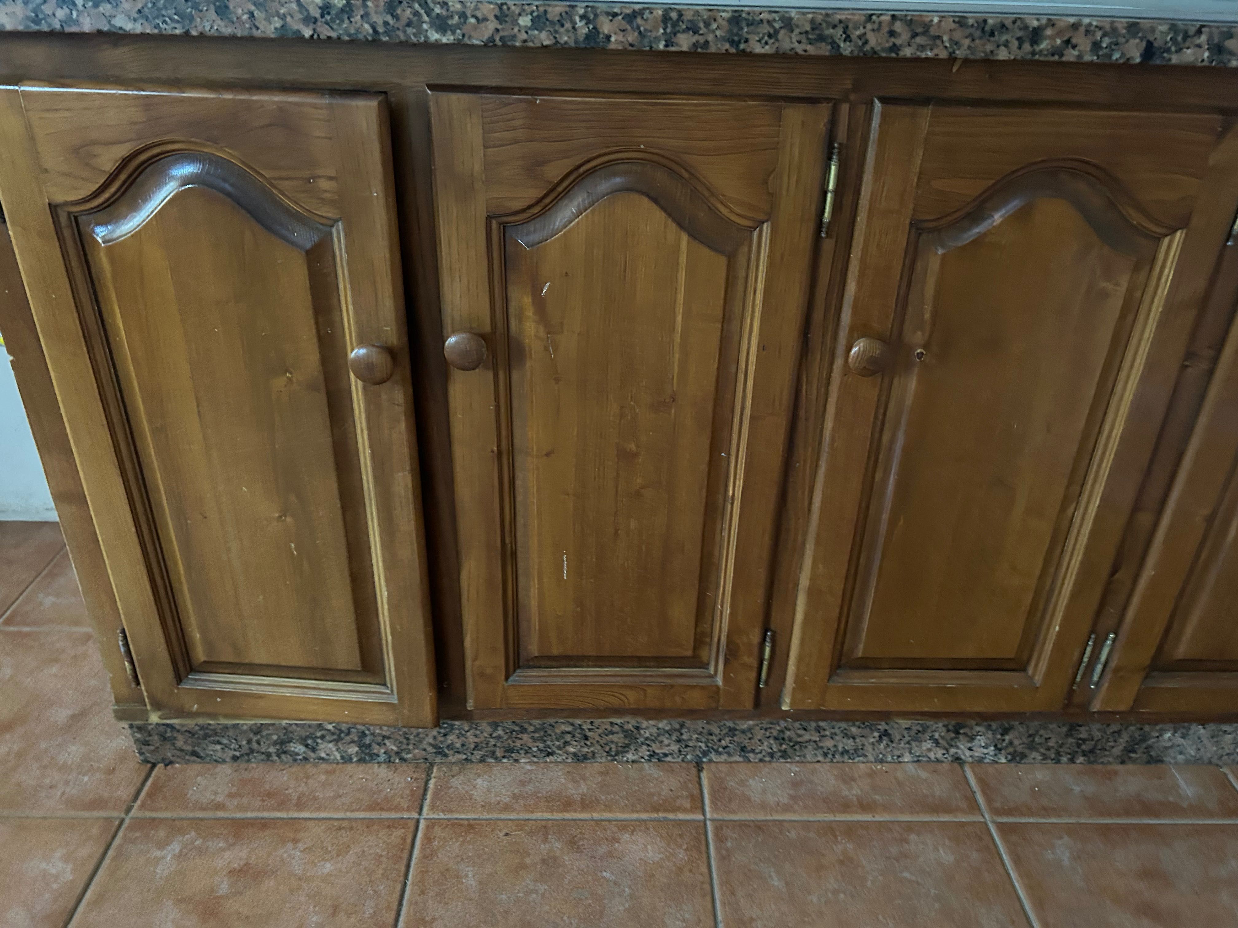 Móveis de cozinha com pedra em granito