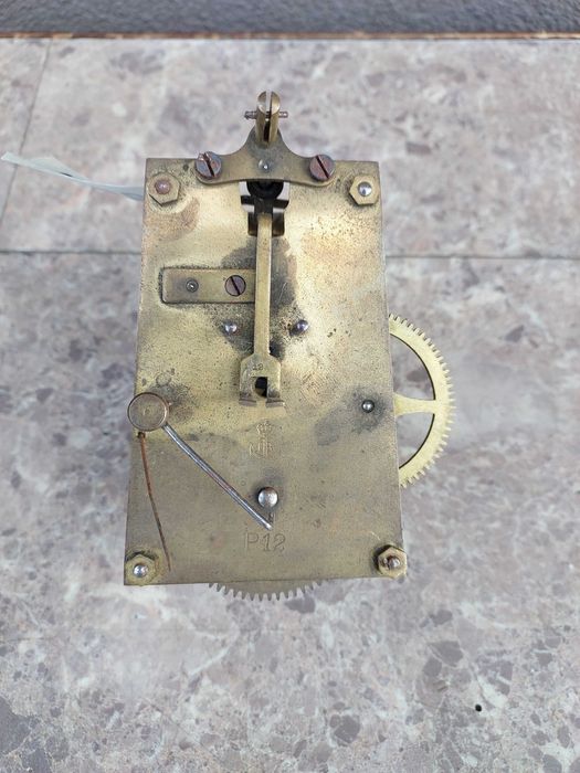 M084 Mechanizm starego zegara GB Gustav Becker P12 chodzik