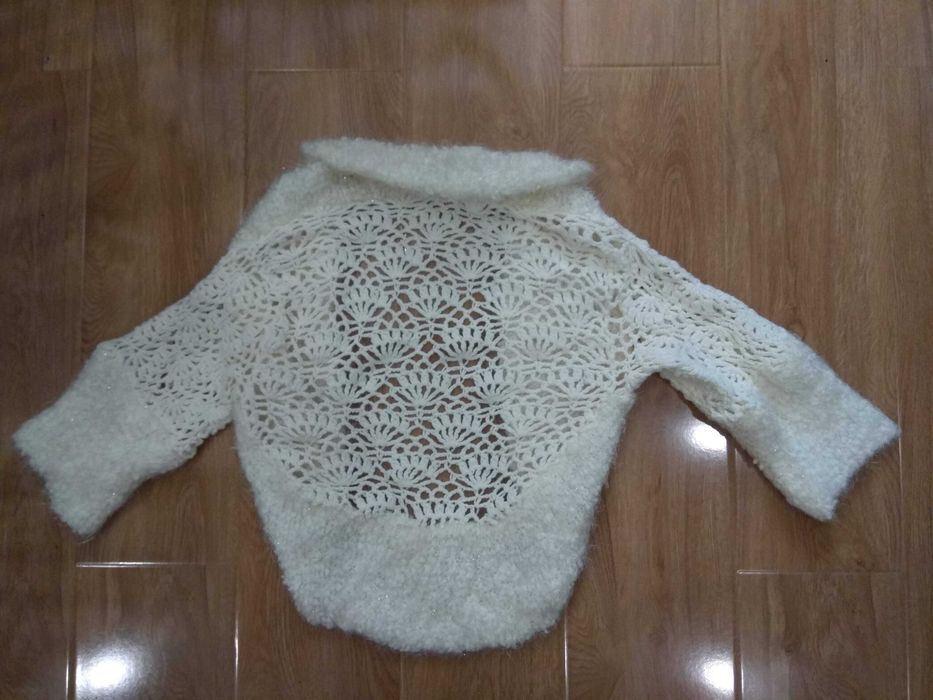 красива жіноча кофточка накидка болеро 44-46 розмір