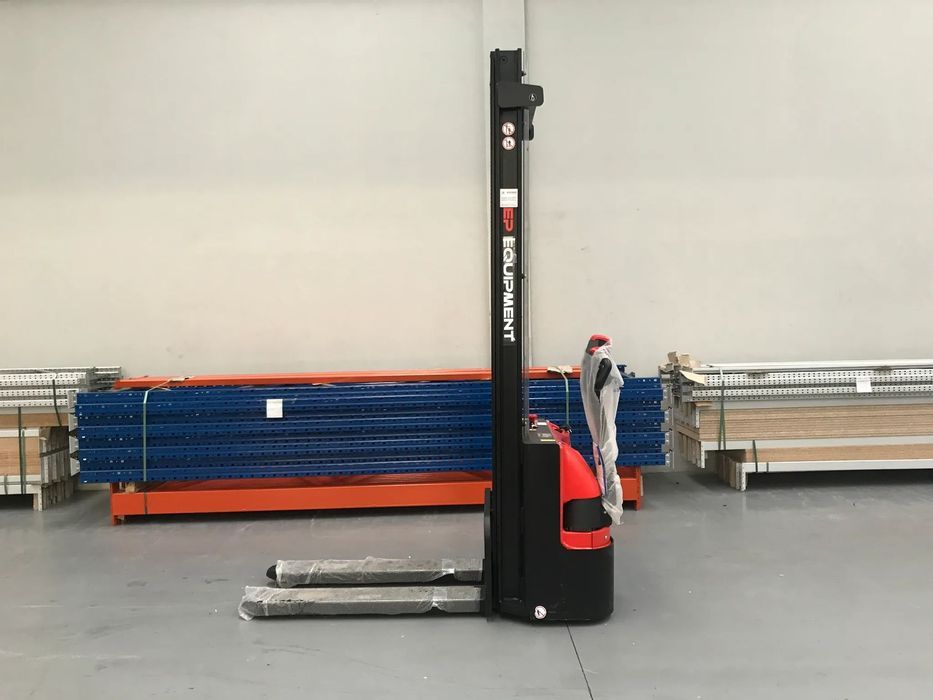 Stacker EP ES15-15ES NOVO Elétrico com bateria de gel