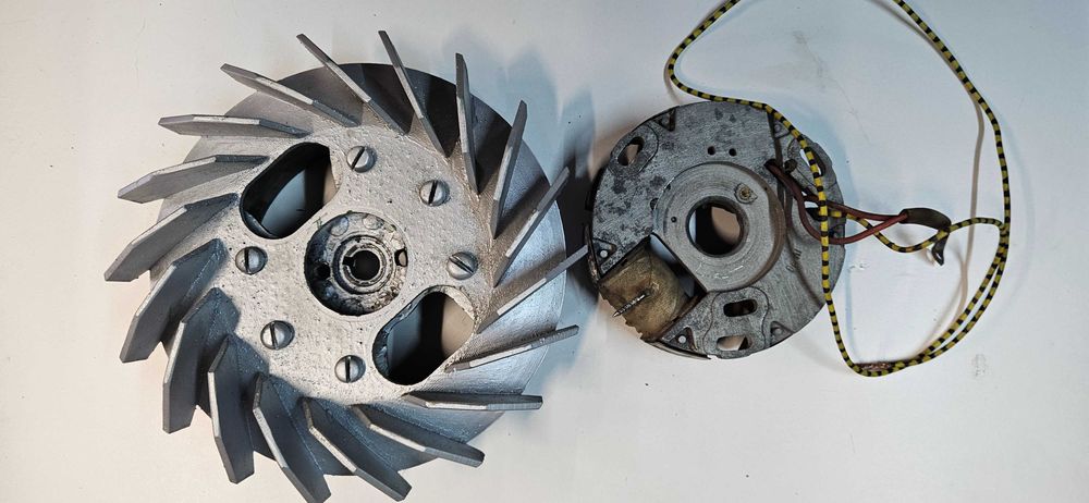 Sprzedaje widoczne części do WFM Osa