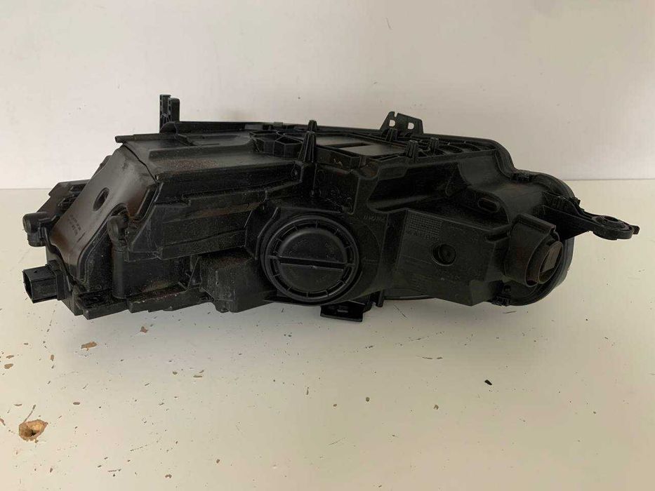 Prawa Lampa Reflektor Audi a5 8w6 lift zwykły led USA