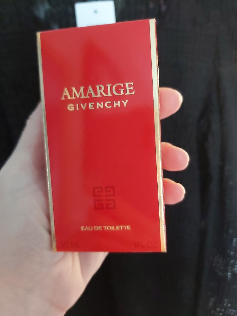 Woda toaletowa Givenchy Amarige