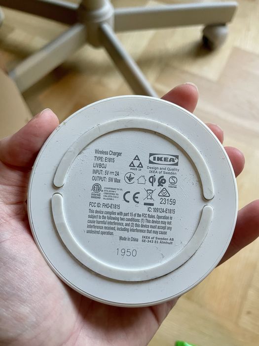 Ikea ładowarka indukcyjna livboj biala