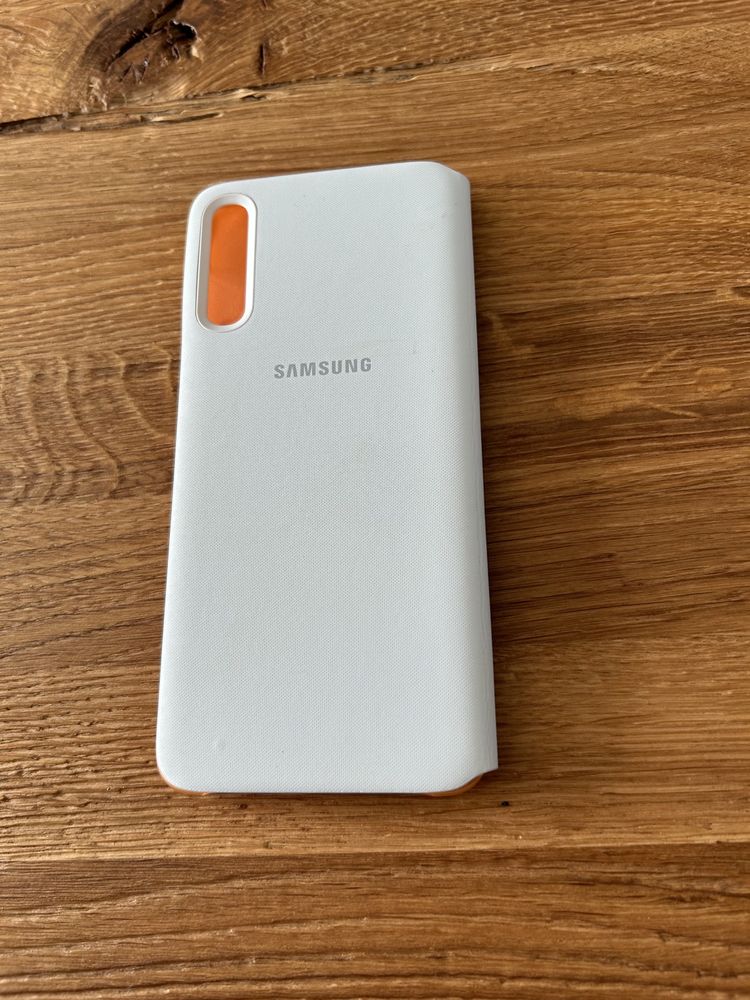 Smartphone Samsung A70 biały perłowy stan idealny