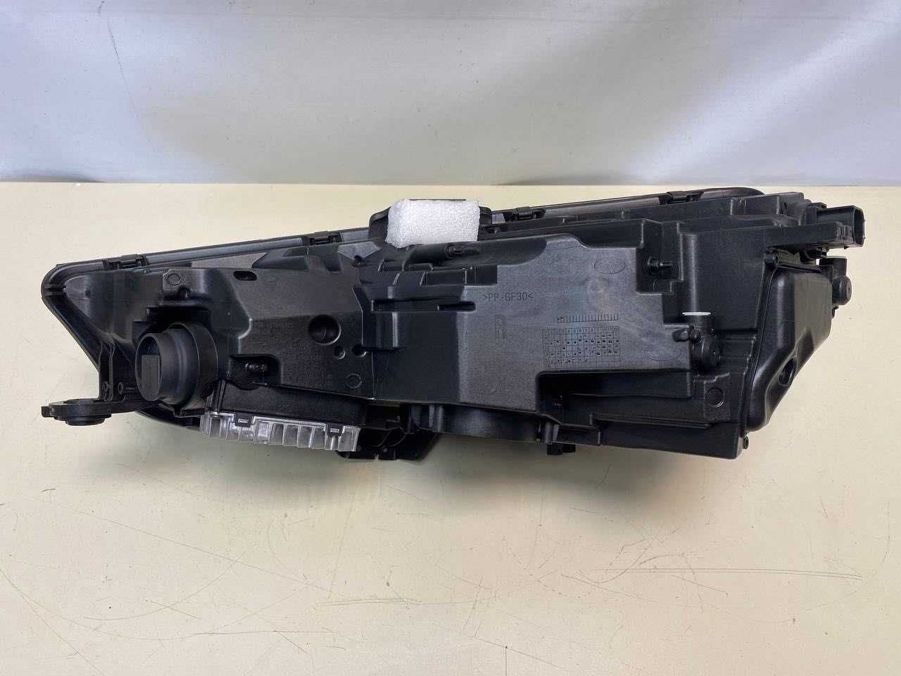 Prawa Lampa Reflektor AUDI A4 B9 Lift Full Led