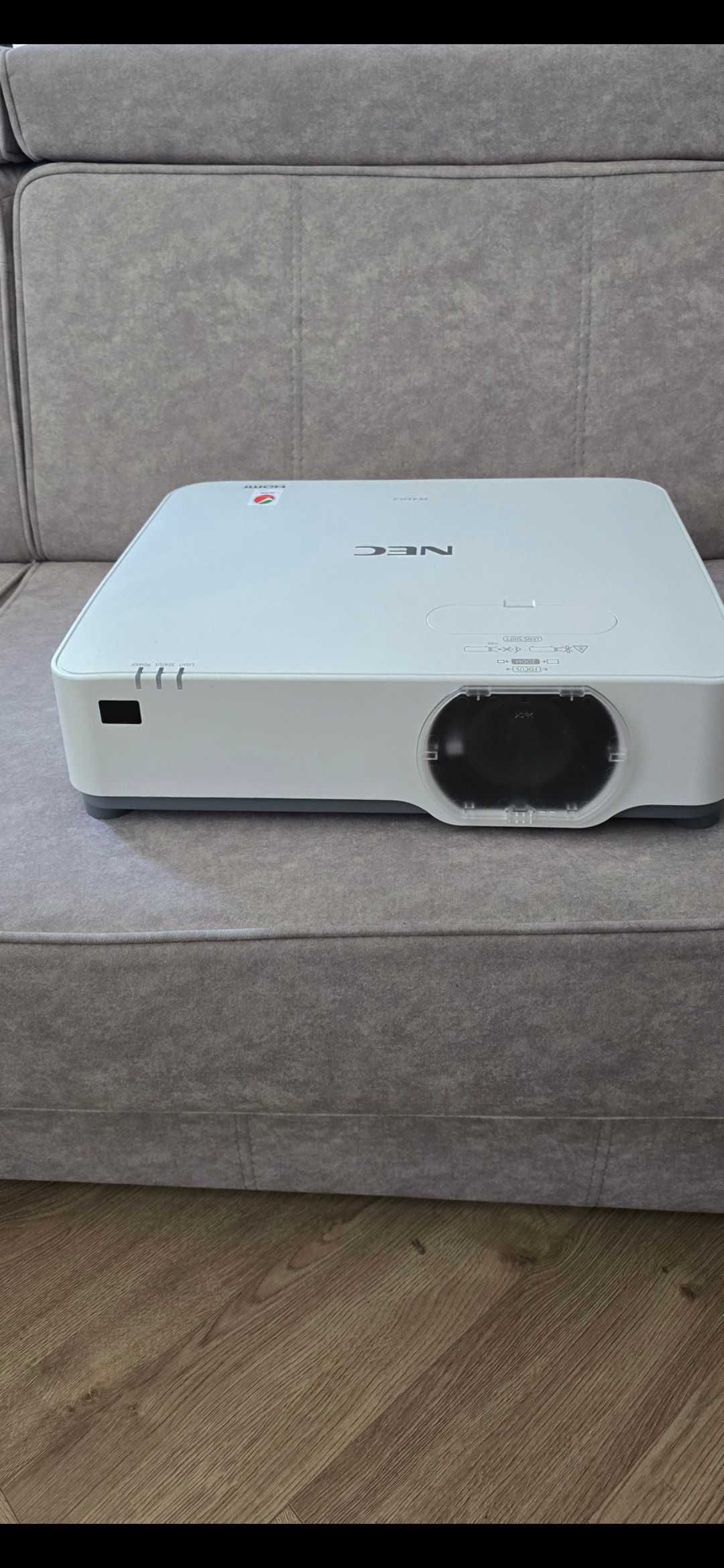Projektor Laserowy NEC PE455UL