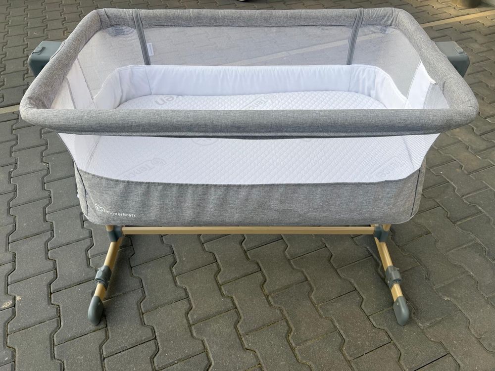 Łóżeczko dostawne Kinderkraft z nowym materacem