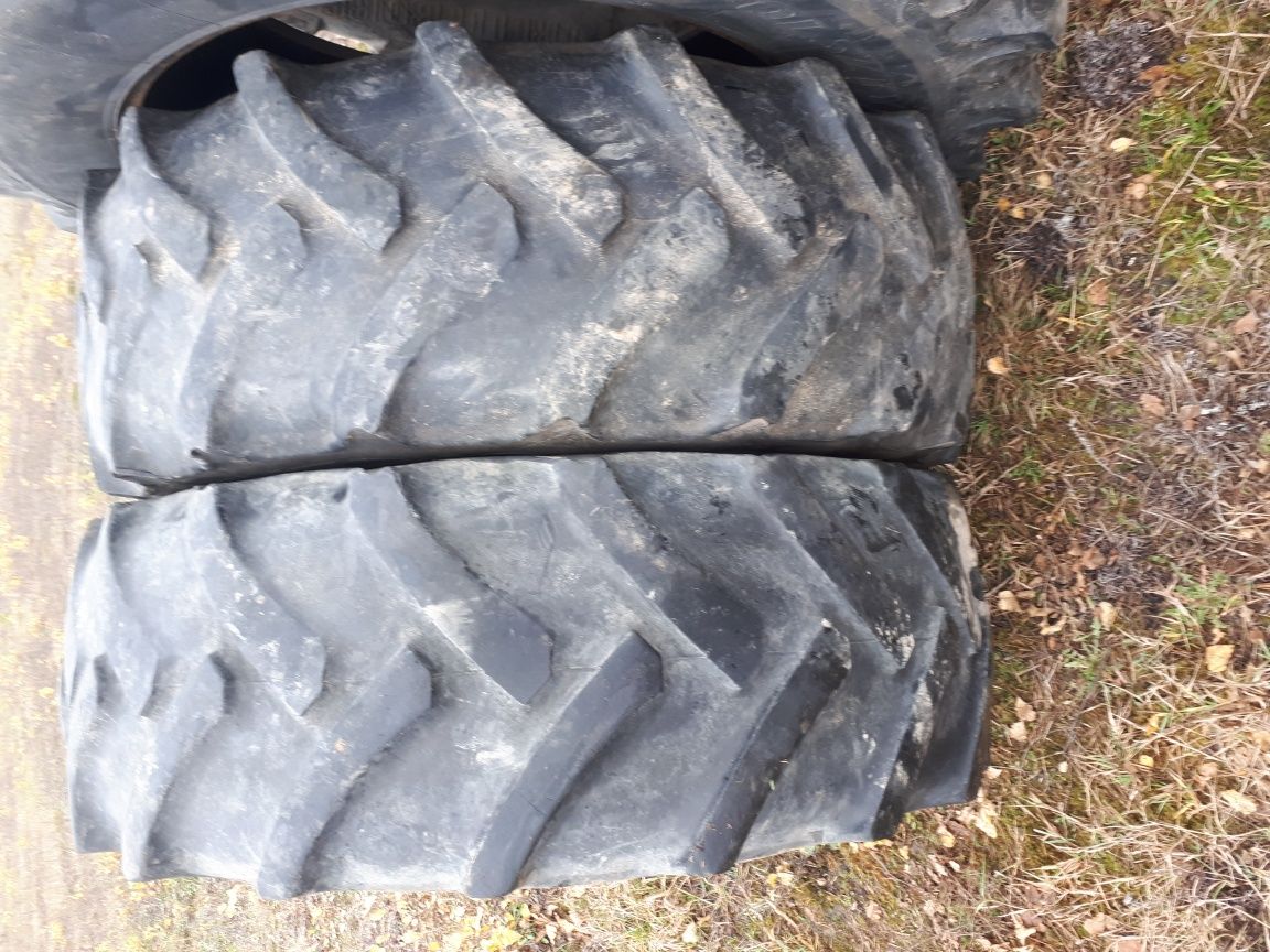 Para opony rolnicze Radialne Continental AC85  420/85 R - 28 16.9