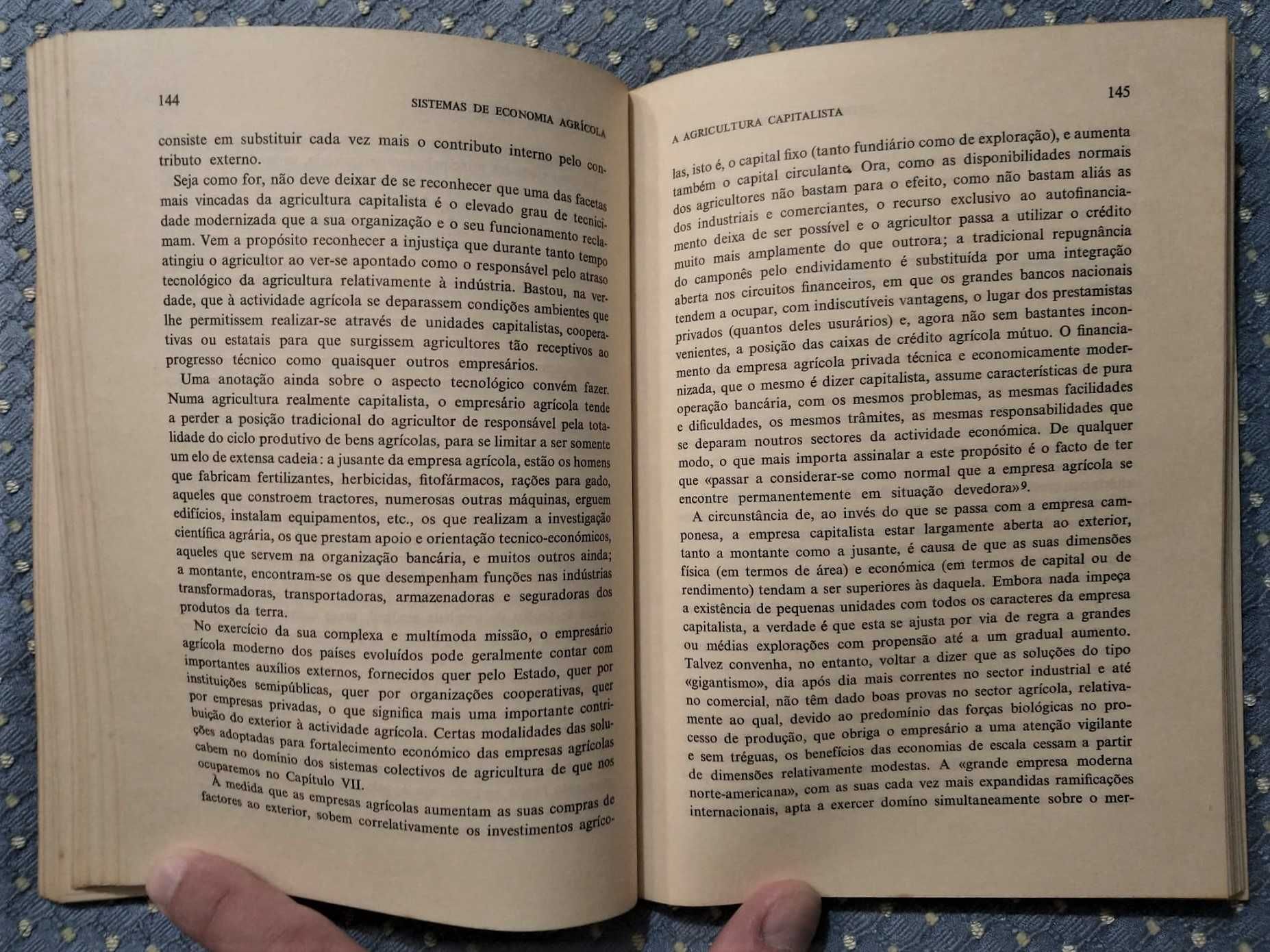 "Os Grandes Sistemas de Organização da Economia Agrícola" H. de Barros