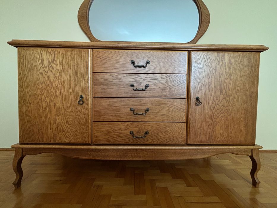 Komoda w starym stylu