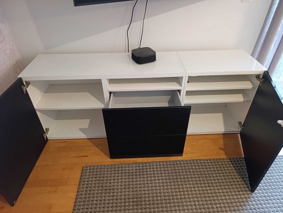 Móvel tv IKEA / BESTA em bom estado