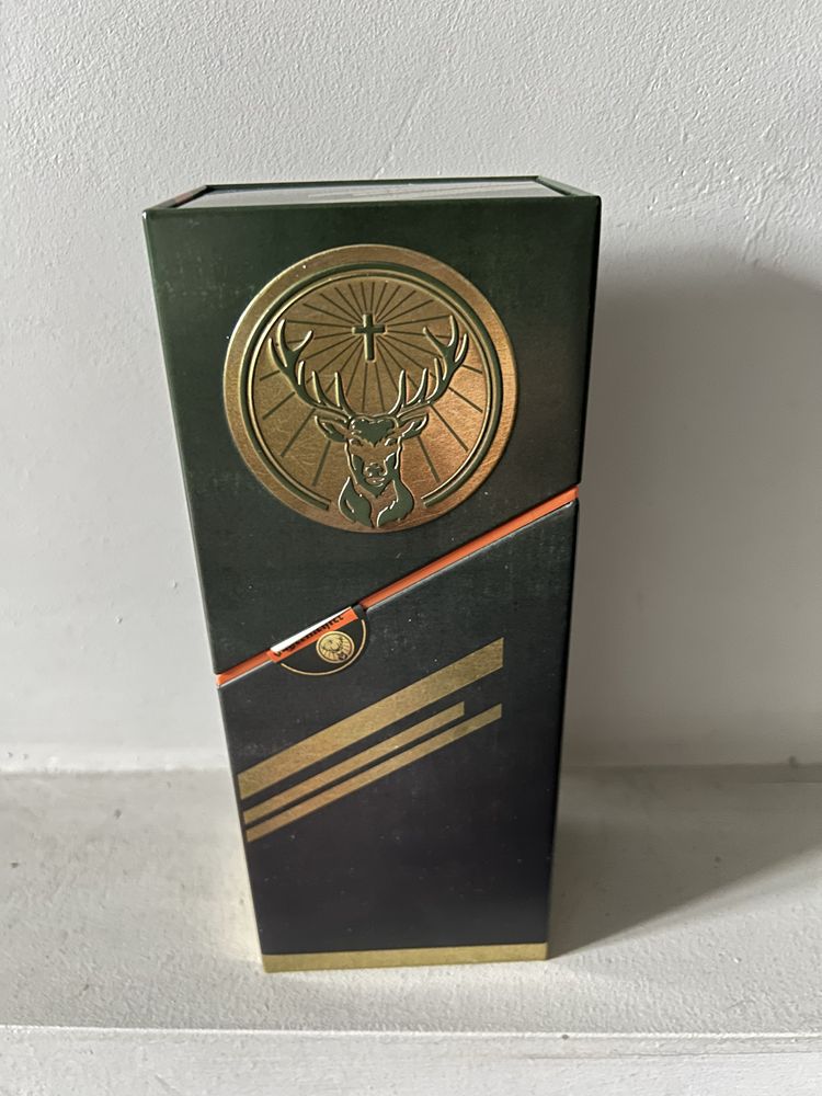 Metalowa puszka Jagermeister