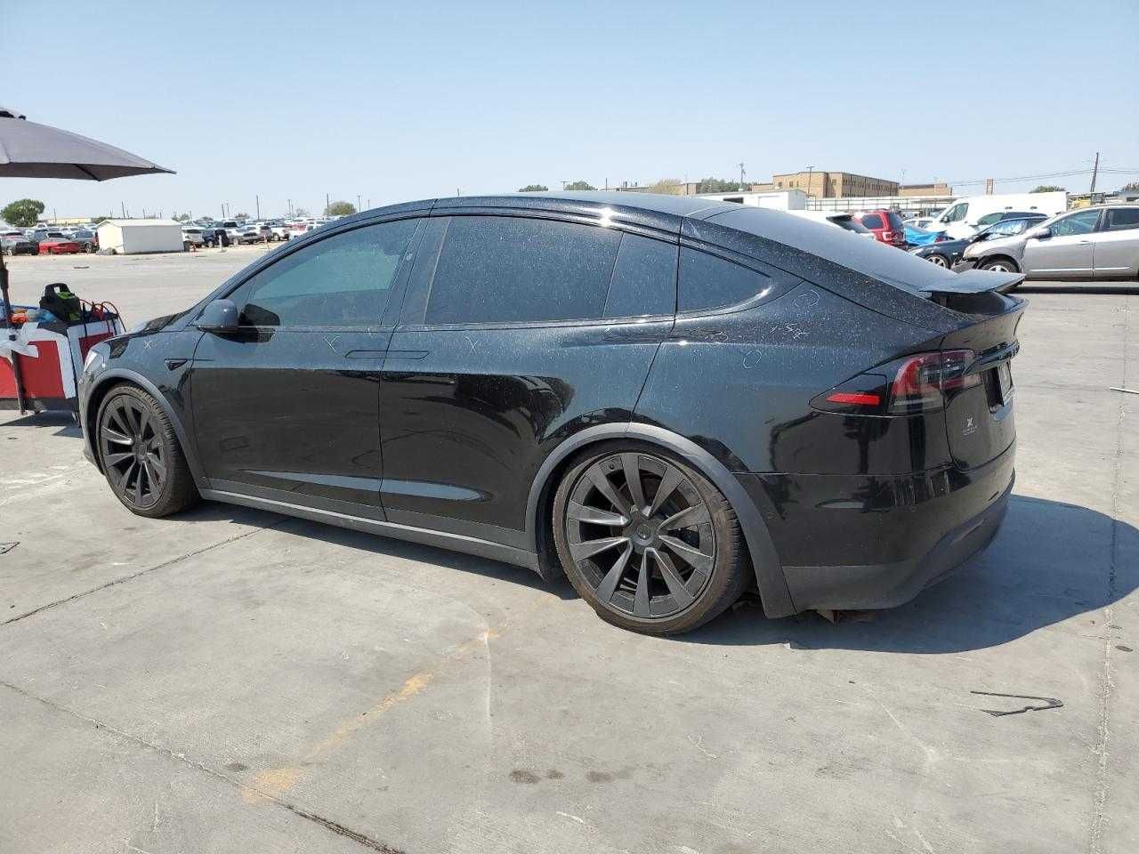 2022 TESLA Model x