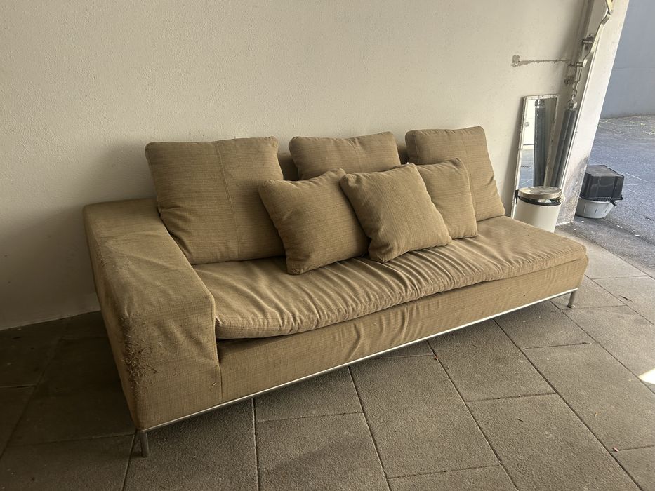 Sofa AREA com uso