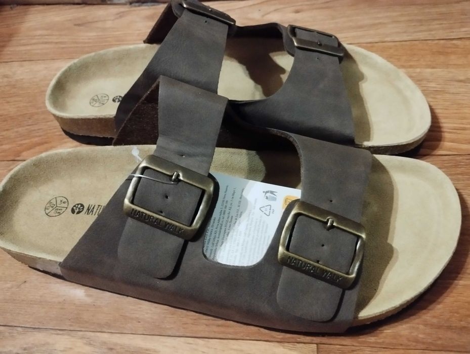 Мужские сандалии, шлепанцы