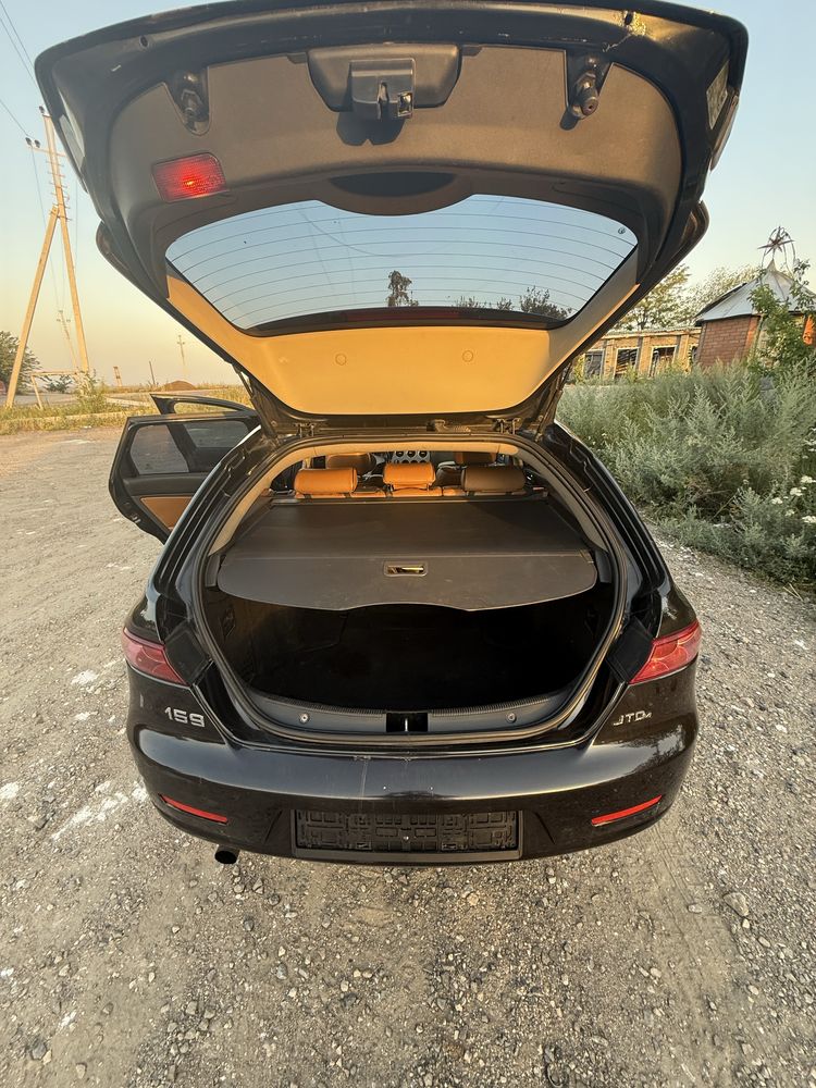 alfa romeo 159  не растоможена