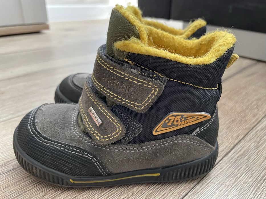 Primigi buty zimowe kozaki śniegowce Goretex rozm. 24