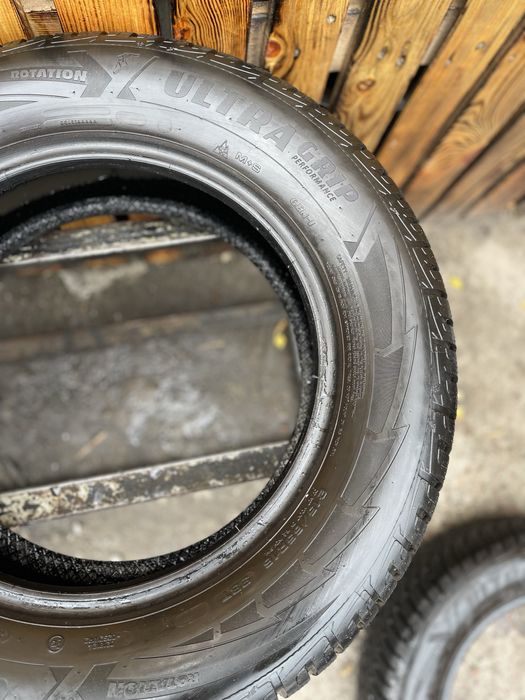 Шини 215/65 r16 Dunlop