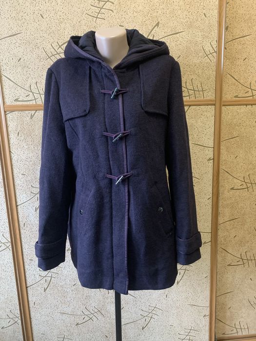 Пальто жіноче з капюшоном