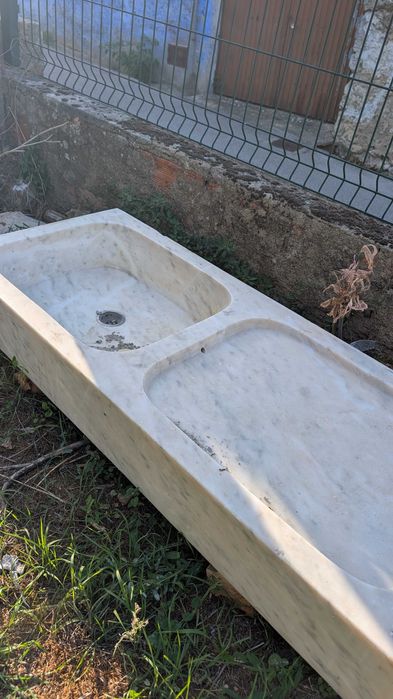 Lavatório de Cozinha Mármore Branco (Pouco Usado)