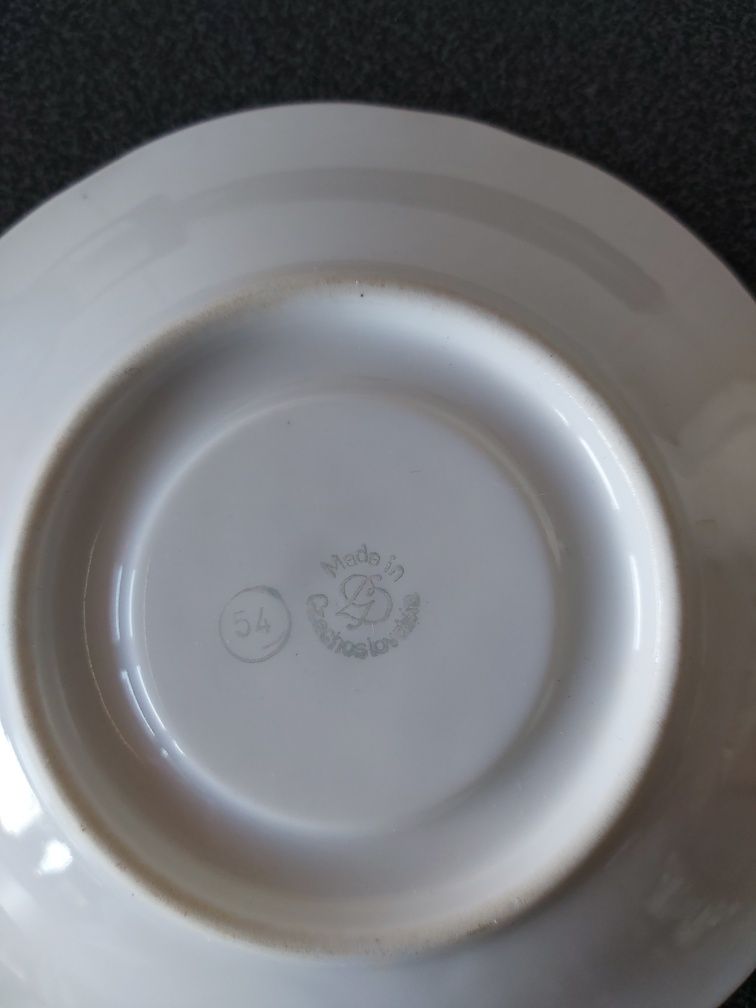 Talerzyk spodek mały Made in Czechoslovakia porcelana kwiaty niebieski