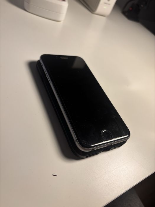 Iphone 6s srebrny + etui