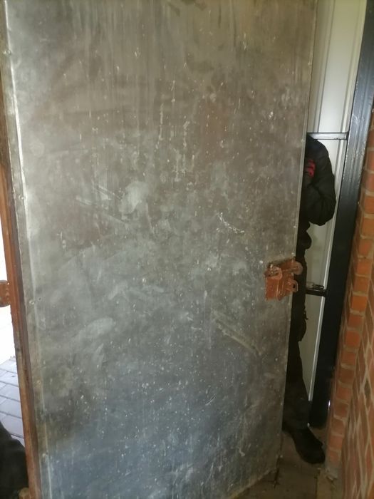 Двері в гарному стані