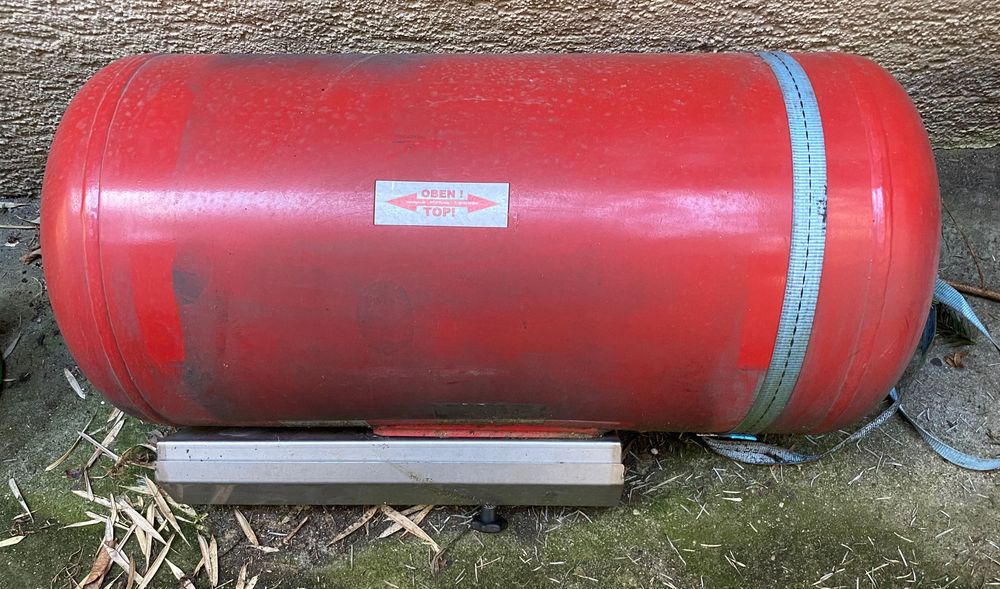 zbiornik na gas do kampera 70 litrowy