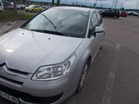 Citroen C4 1,4 benzyna 2006